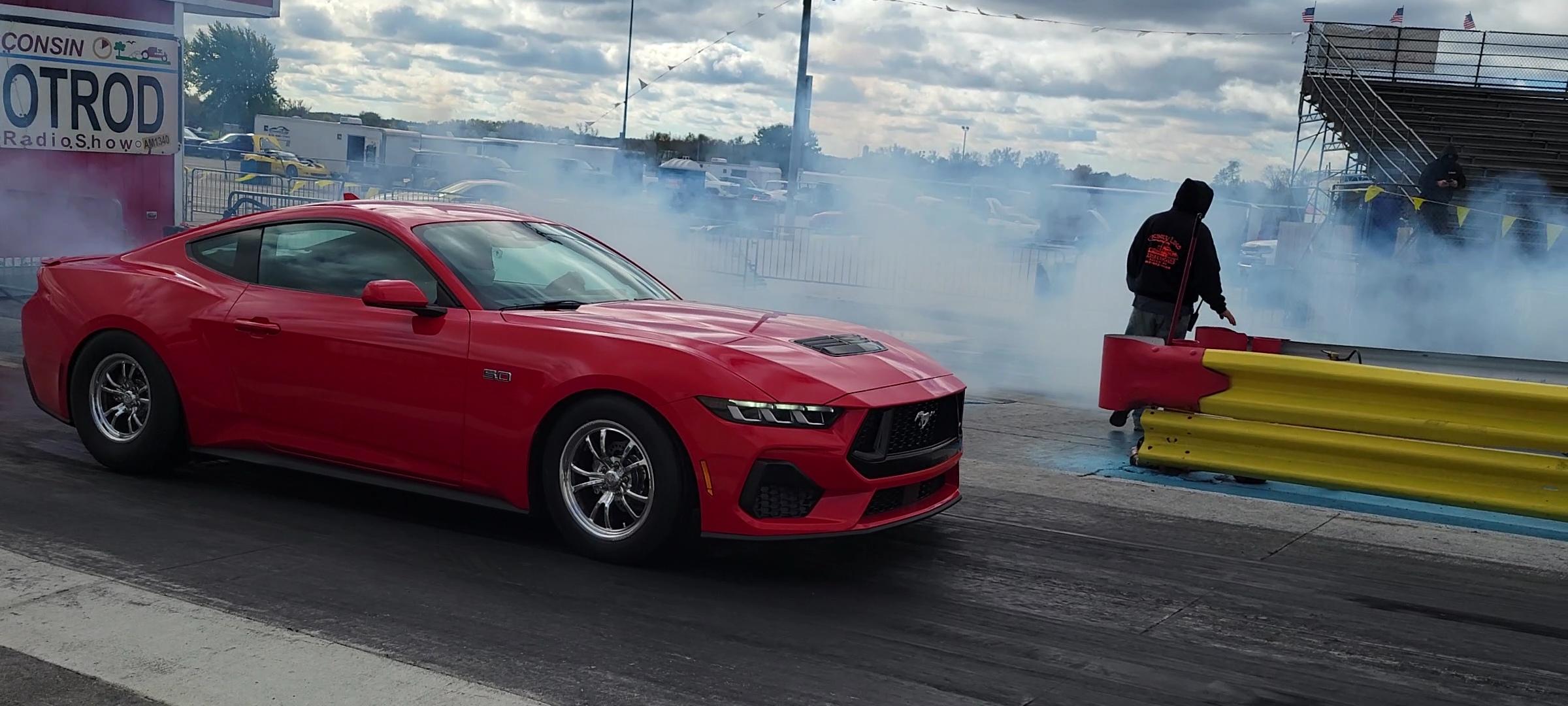 S650 Mustang My modified 2024 Mustang GT's first passes at the dragstrip -- 11.25s @ 123mph VideoCapture_20231020-190618