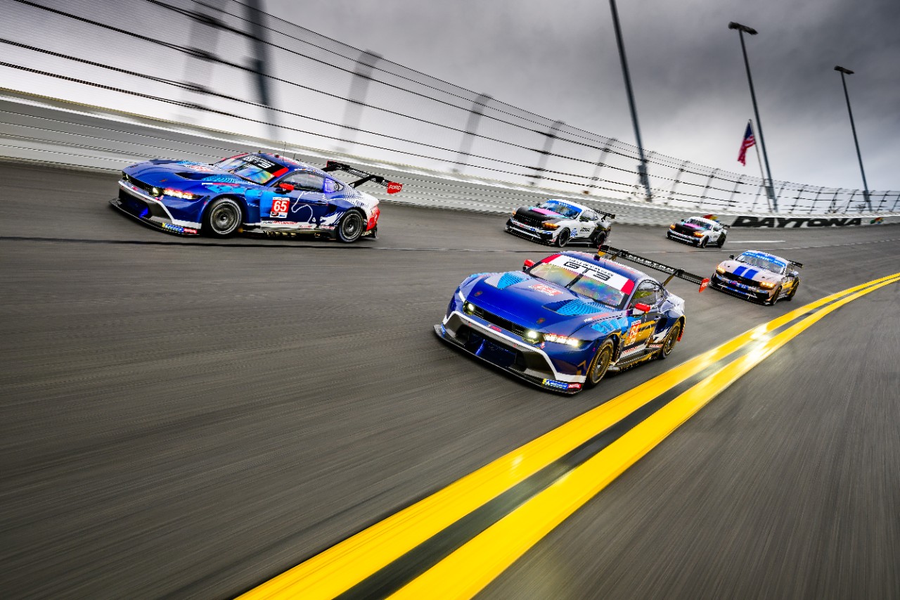 S650 Mustang Mustang GT3 and GT4 Race Cars to Compete at Daytona WD240118_00084