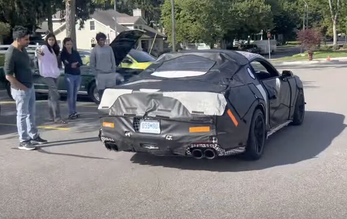 🔊 Video: S650 Mustang prototype walkaround, interior look and V8 exhaust revs (@ local Cars & Coffee)