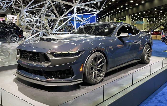 My live S650 Mustang GT Convertible & Dark Horse pics from 2022 Detroit Auto Show Floor
