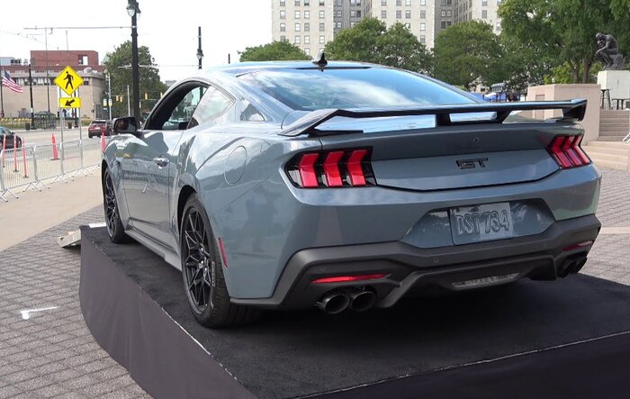 2024 Mustang GT 5.0 Revs at Detroit Concours