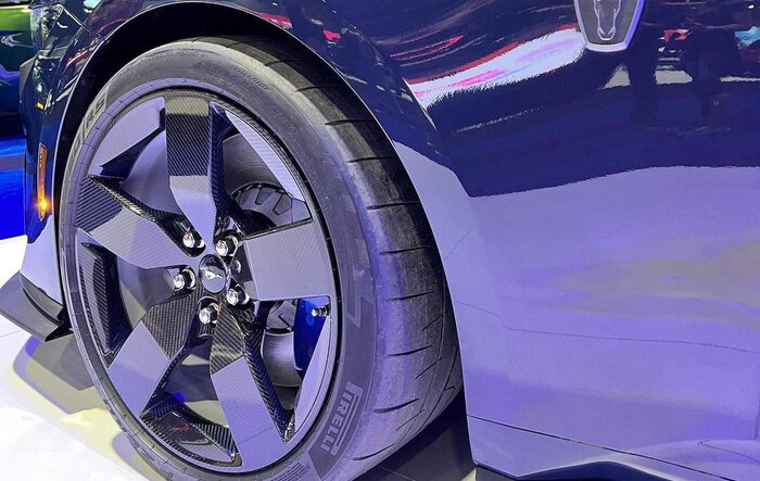 Carbon Fiber Wheels on Dark Horse Mustang – First Look!