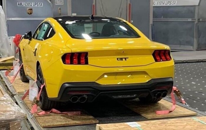 First RHD S650 Mustang Spied Wearing Red Tail Lamps and Other Changes