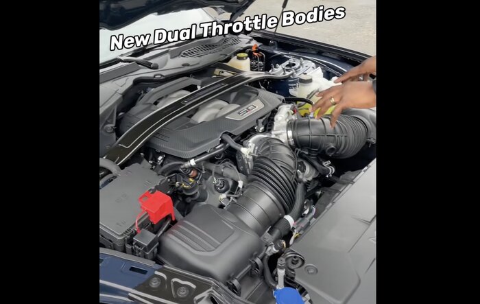 Dark Horse 5.0L engine video: opens air intake to show filter and air access