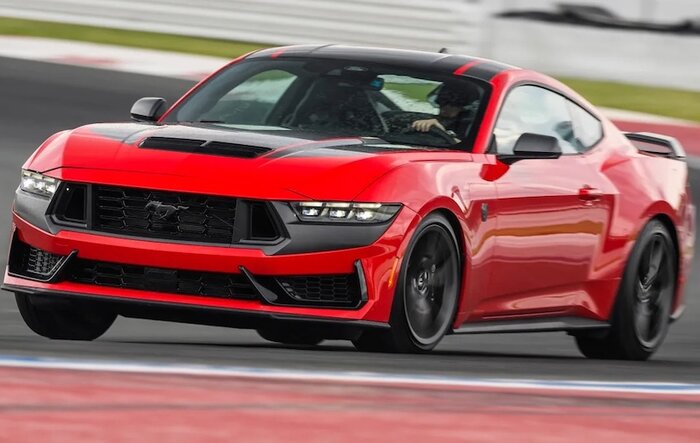 Confirmed: European Dark Horse Mustang Gets 449 Horsepower