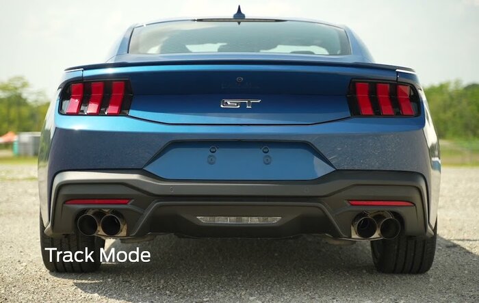2024 Mustang S650 Active Exhaust Option (EXPLAINED + REVS)
