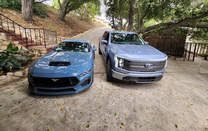 2024 Mustang GT Base Base Base Vapor Blue Delivery : ) Coyote  vs Frunk