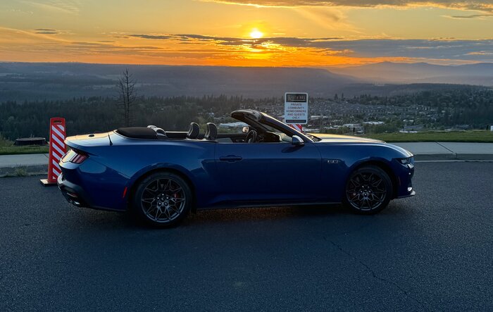 Let’s go topless! Post your top down convertible pics