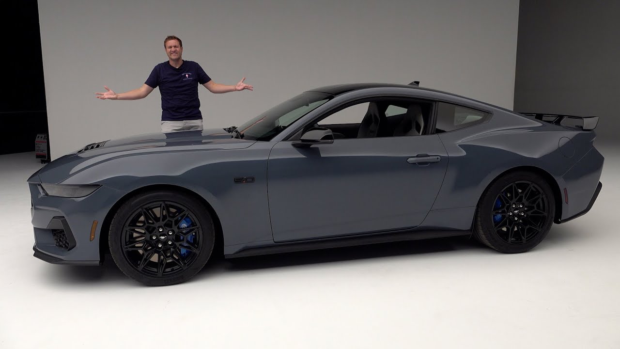 Doug DeMuro's full tour of 2024 Mustang GT Mustang7G 2024+ S650