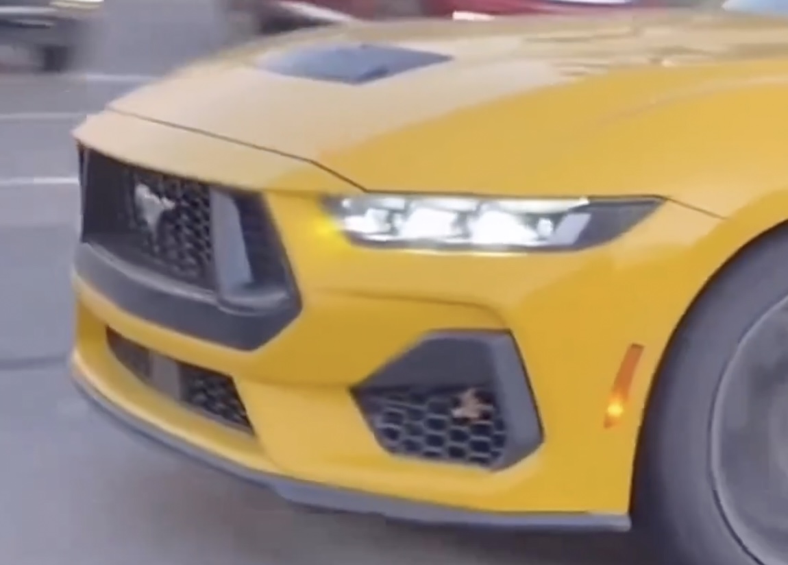 Rolling video of Yellow Splash Mustang GT (S650) Mustang7G 2025