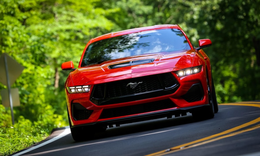 Tail of the Dragon drive with 24 Mustang GT | Mustang7G - 2024+